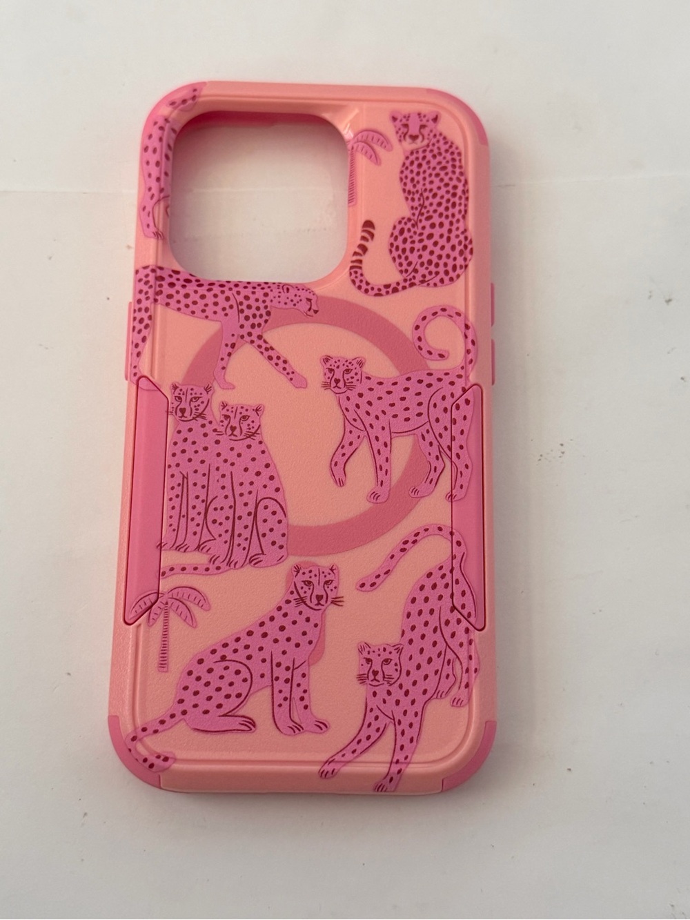 iPhone 15 ProPink Leopard Print Phone Case